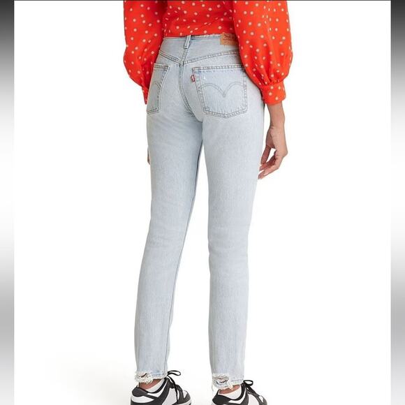 NEW Levi’s 501 Skinny Jeans High Rise Light Wash Distressed Cotton Womens 32/28L - Picture 2 of 5
